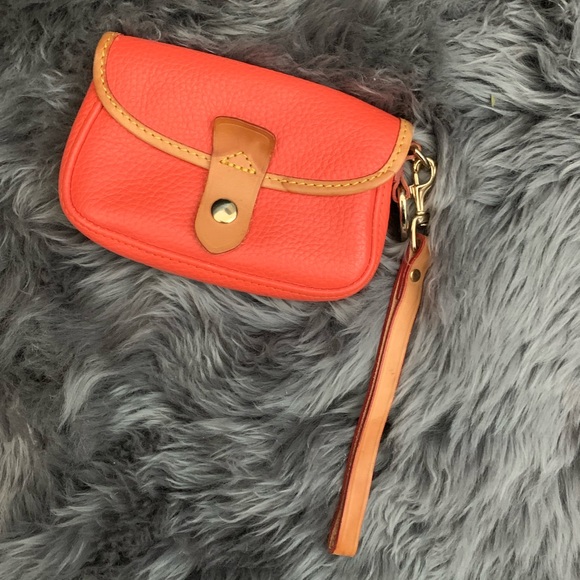 Dooney & Bourke Handbags - Dooney and Bourke Clutch